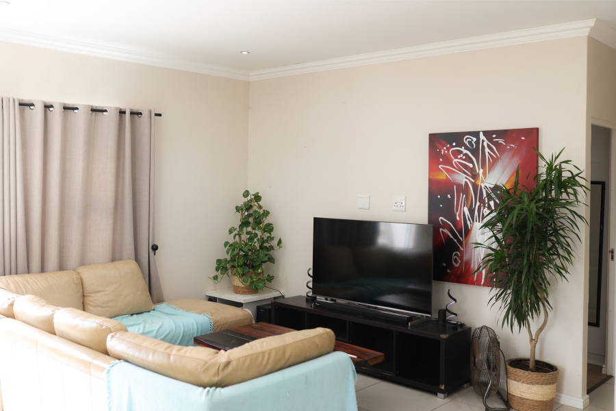 3 Bedroom Property for Sale in Somerset Forest Western Cape